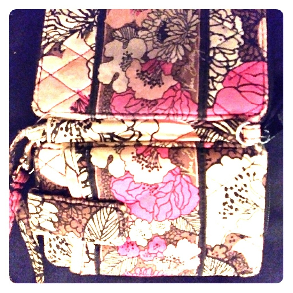 Vera Bradley Cellphone Wallet